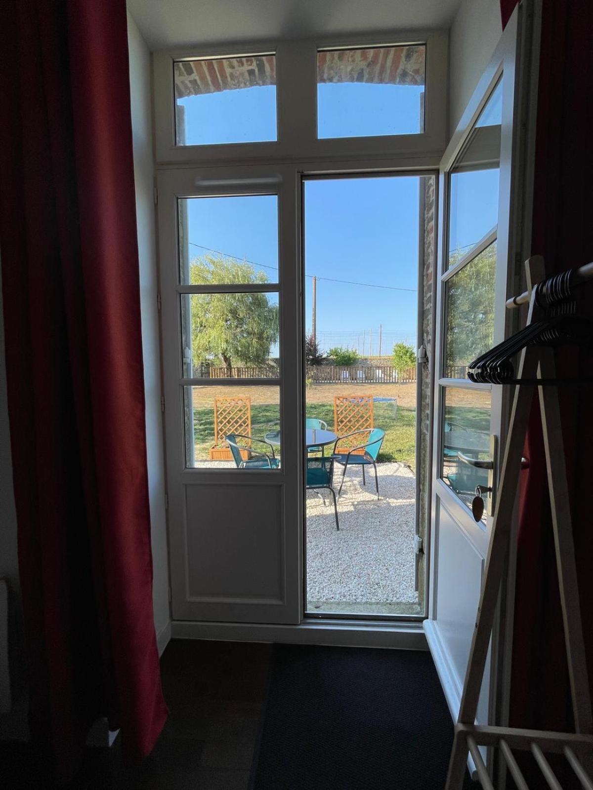 Le Colibri - Domaine De La Houblette Apartment Challans Exterior photo